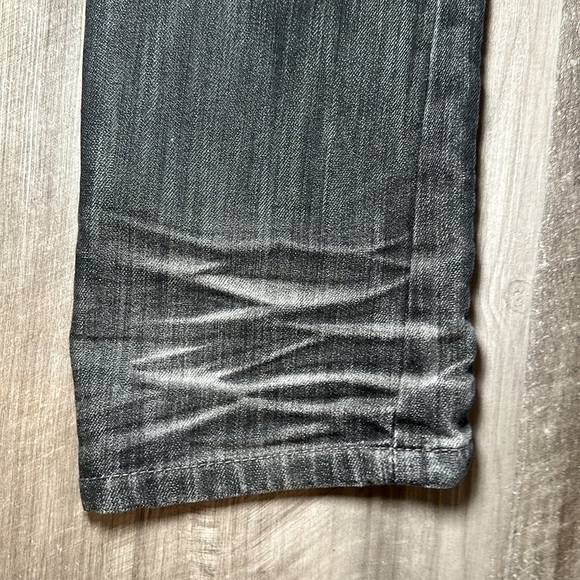 Live Fast Die Young Distressed Slim Jeans - 36x32 - Picture 4 of 10